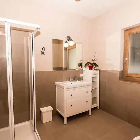 Lavanda E Rosmarino فندق مبيت وإفطار 3*